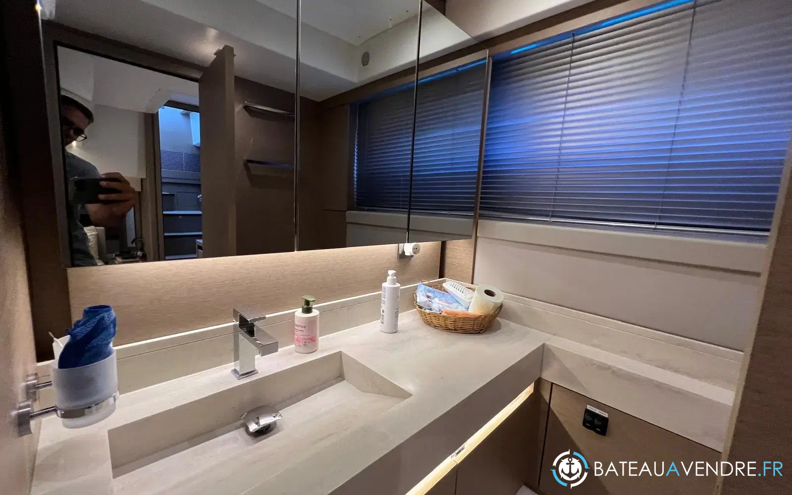 slider 19 Prestige Yachts 520 S