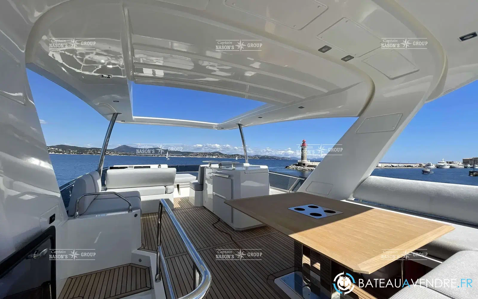 slider 12 Prestige Yachts PRESTIGE 630