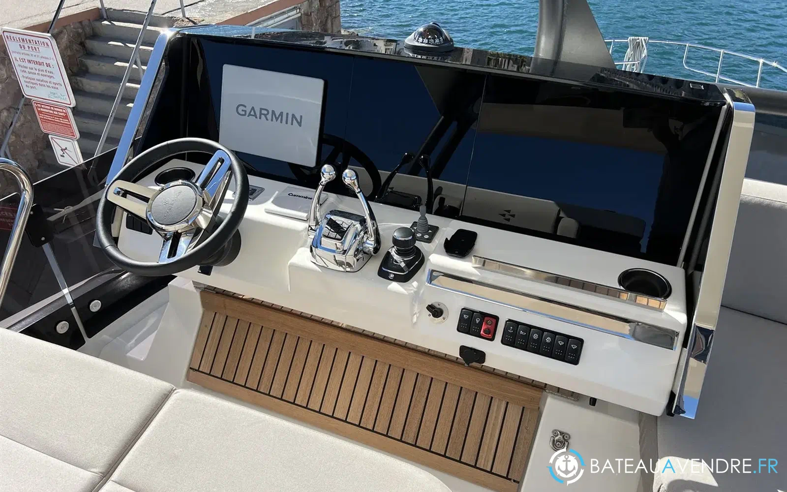 slider 12 Prestige Yachts X60