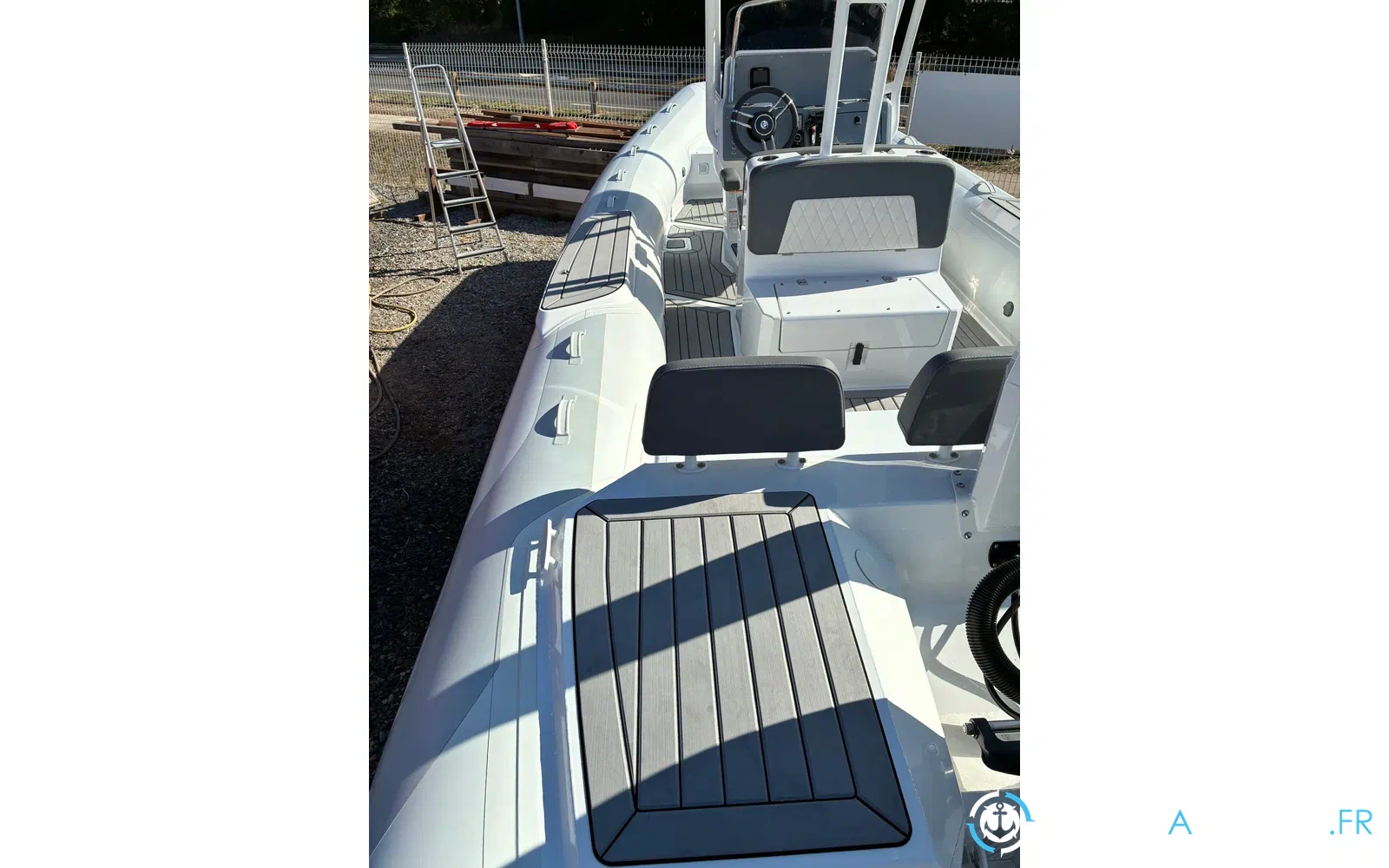 slider 12 Gala Boats V7