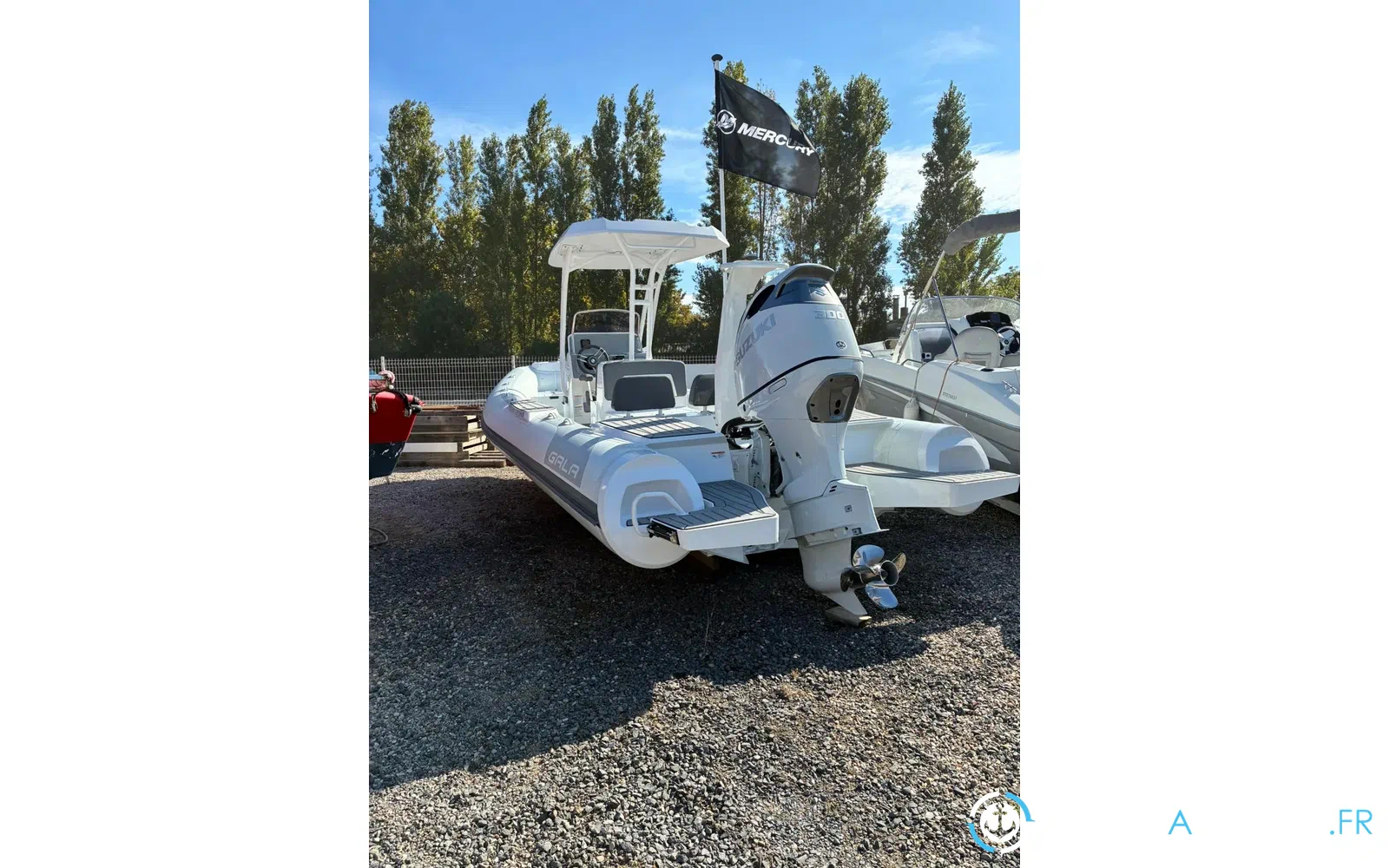 slider 13 Gala Boats V7