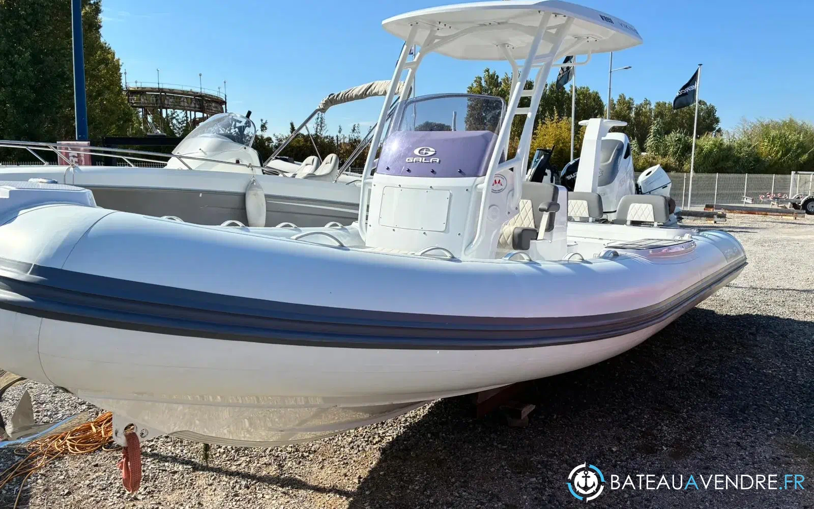 slider 2 Gala Boats V7