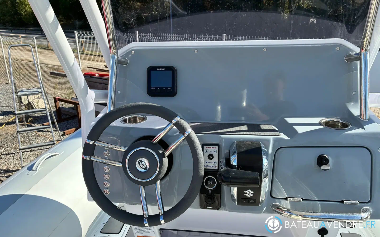 slider 5 Gala Boats V7