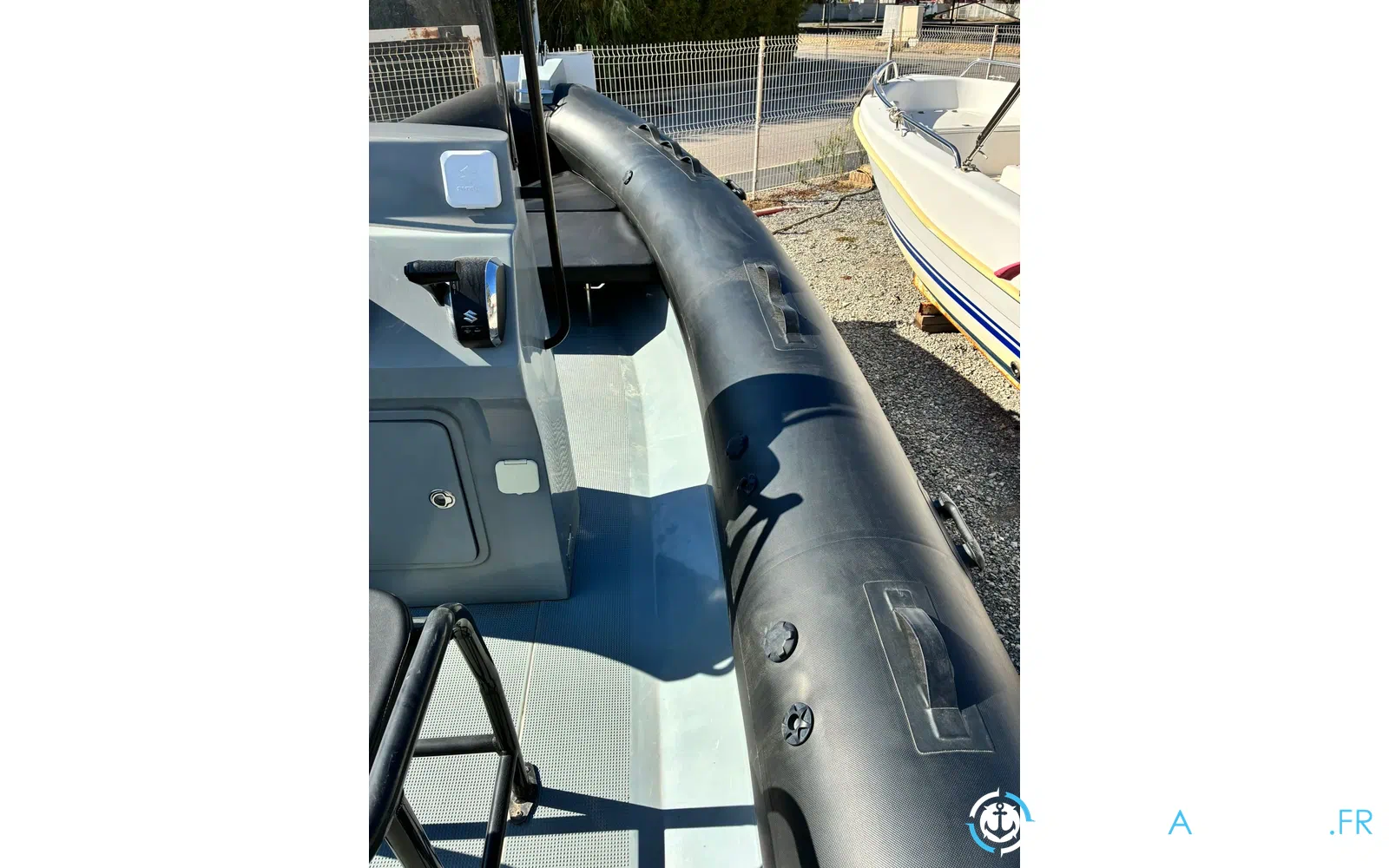 slider 10 Navisoul 650