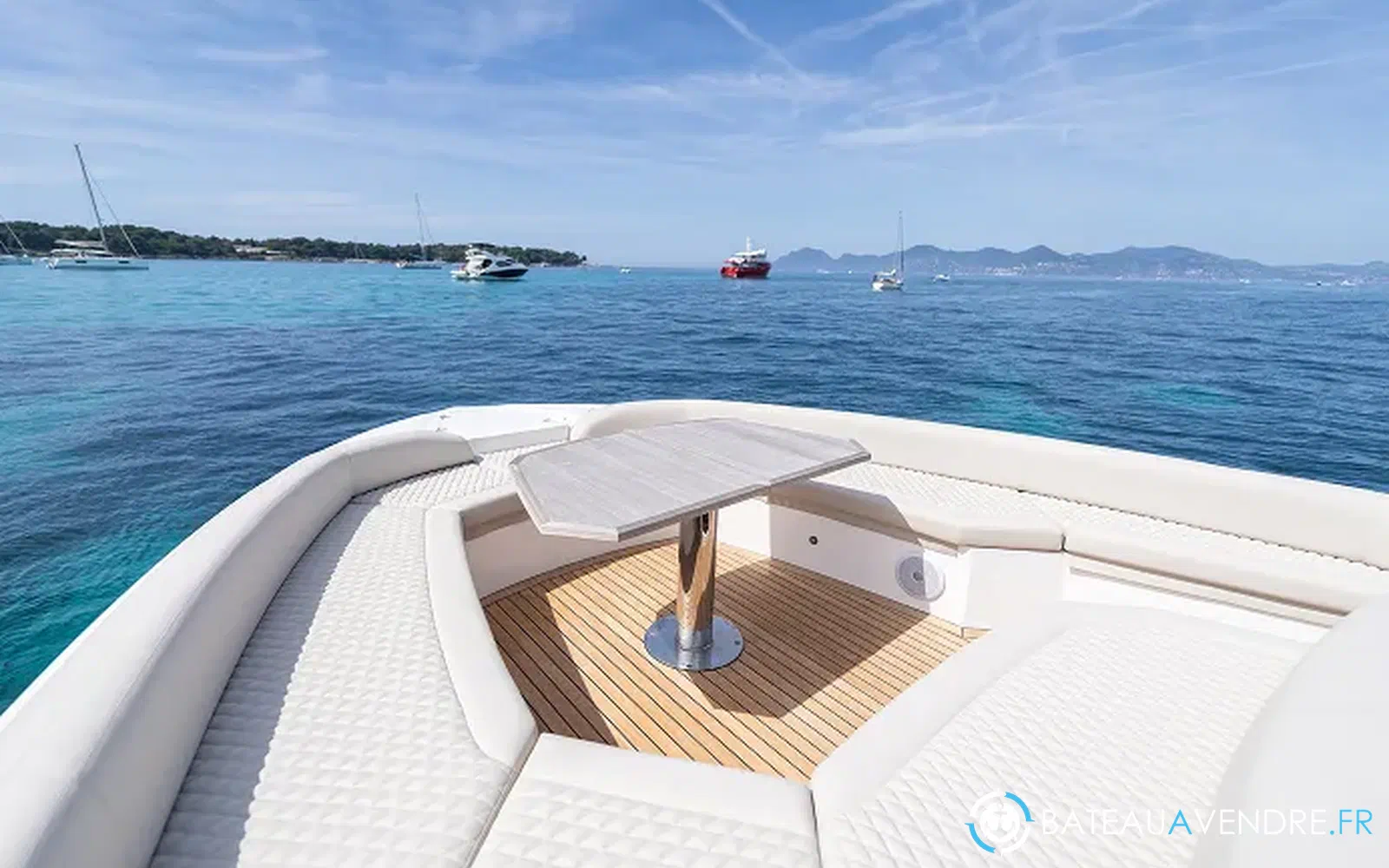 slider 9 BB Yachts 44 Panarea