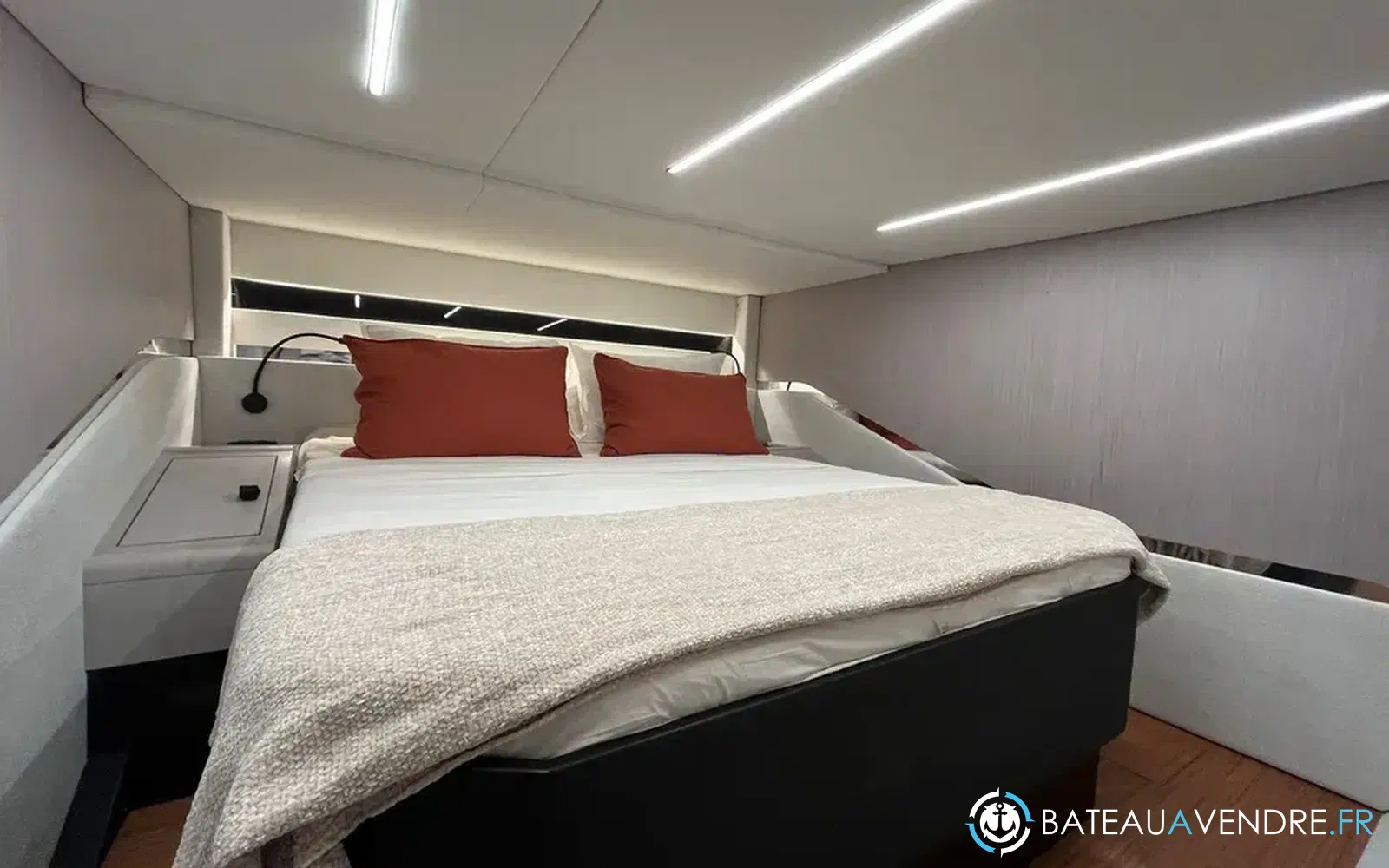 slider 11 BB Yachts 44 Panarea