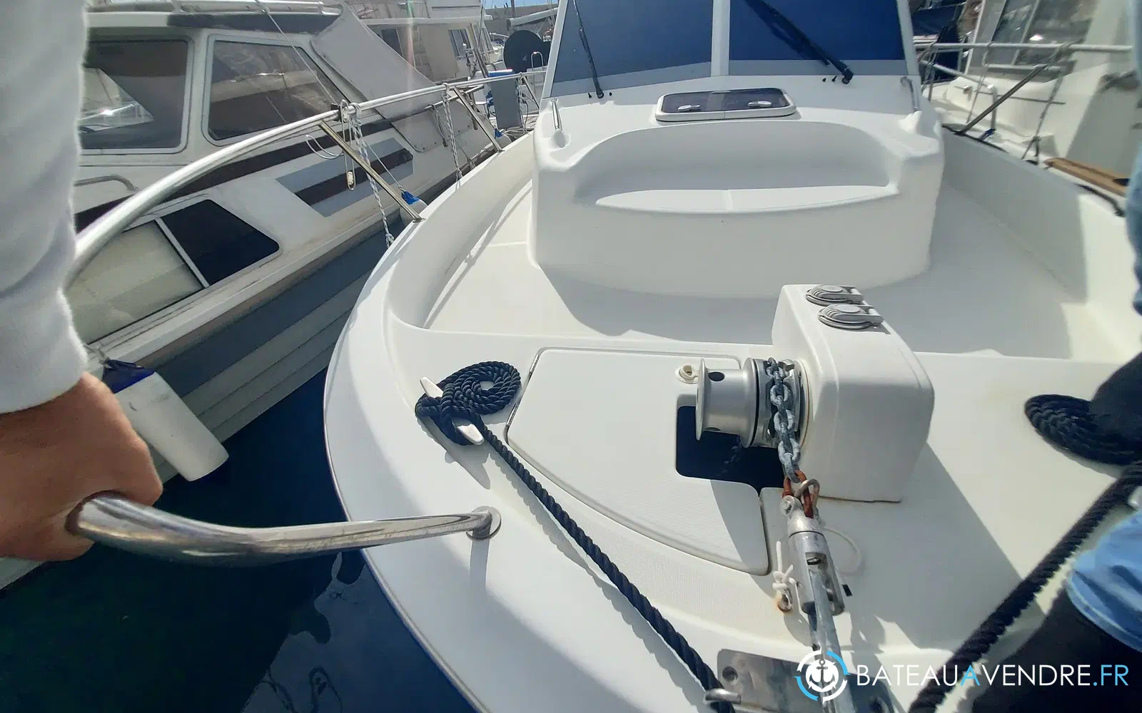 slider 3 Beneteau Antares 760 Exclusive