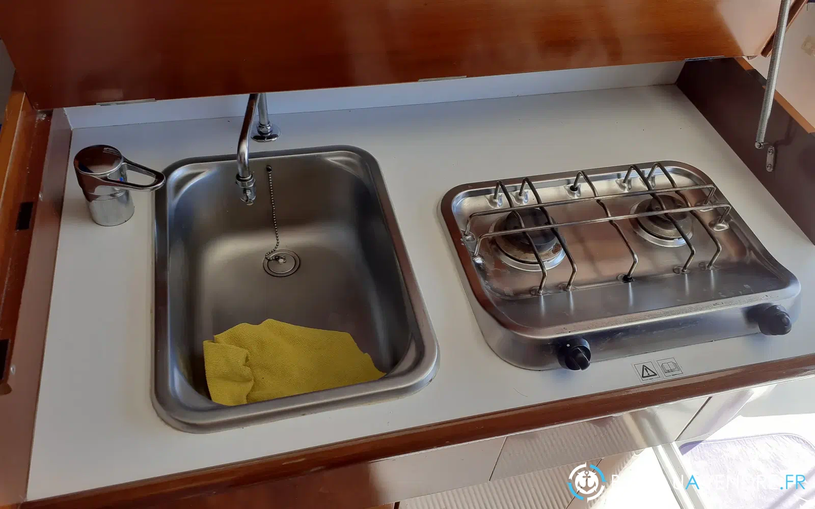 slider 8 Beneteau Antares 760 Exclusive
