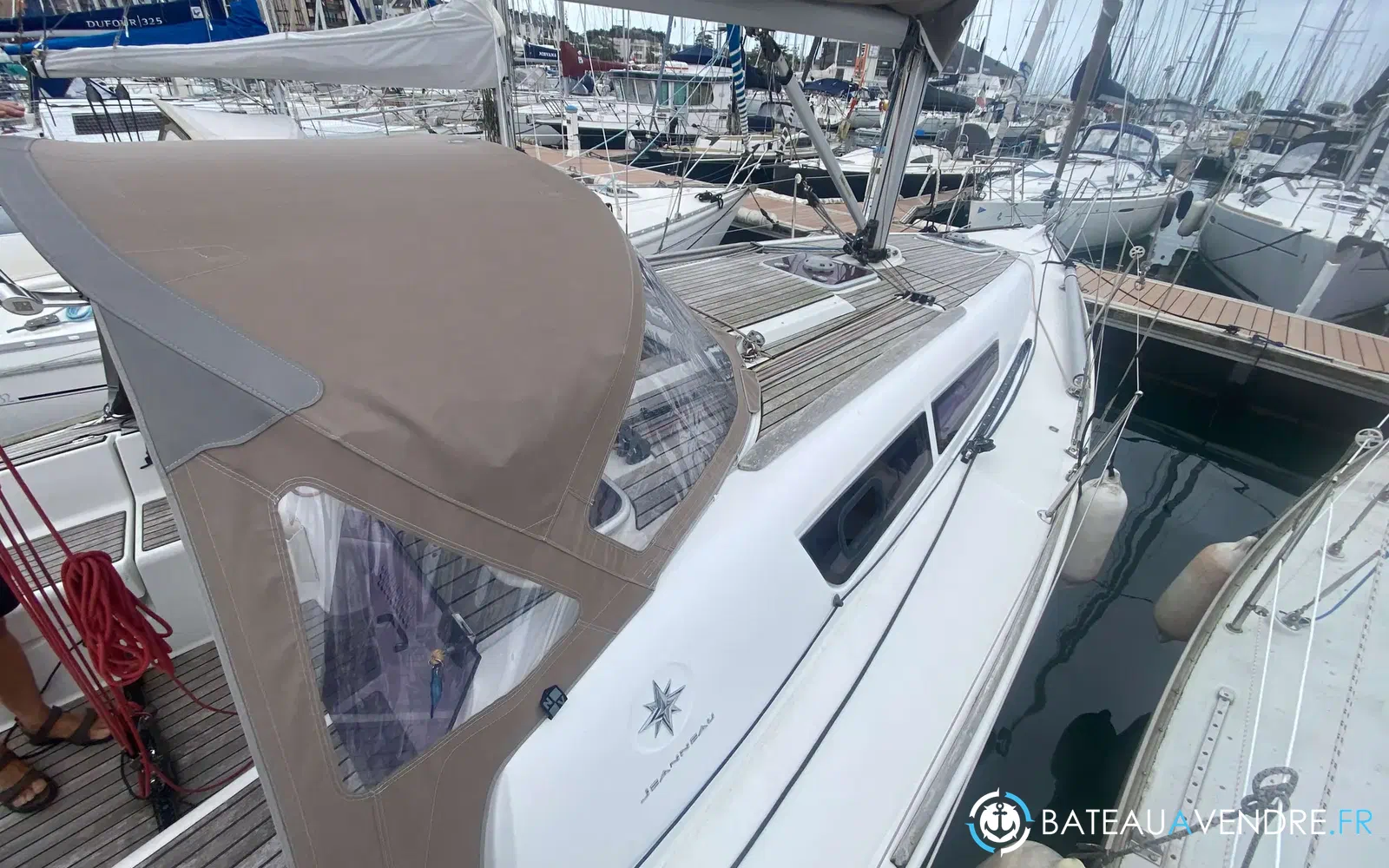 slider 3 Jeanneau Sun Odyssey 33 I Performance