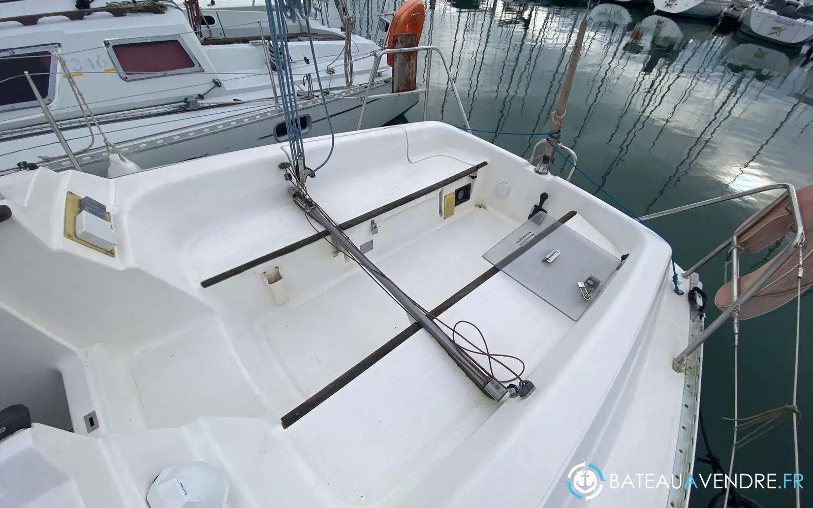 slider 4 Dufour 30 Classic