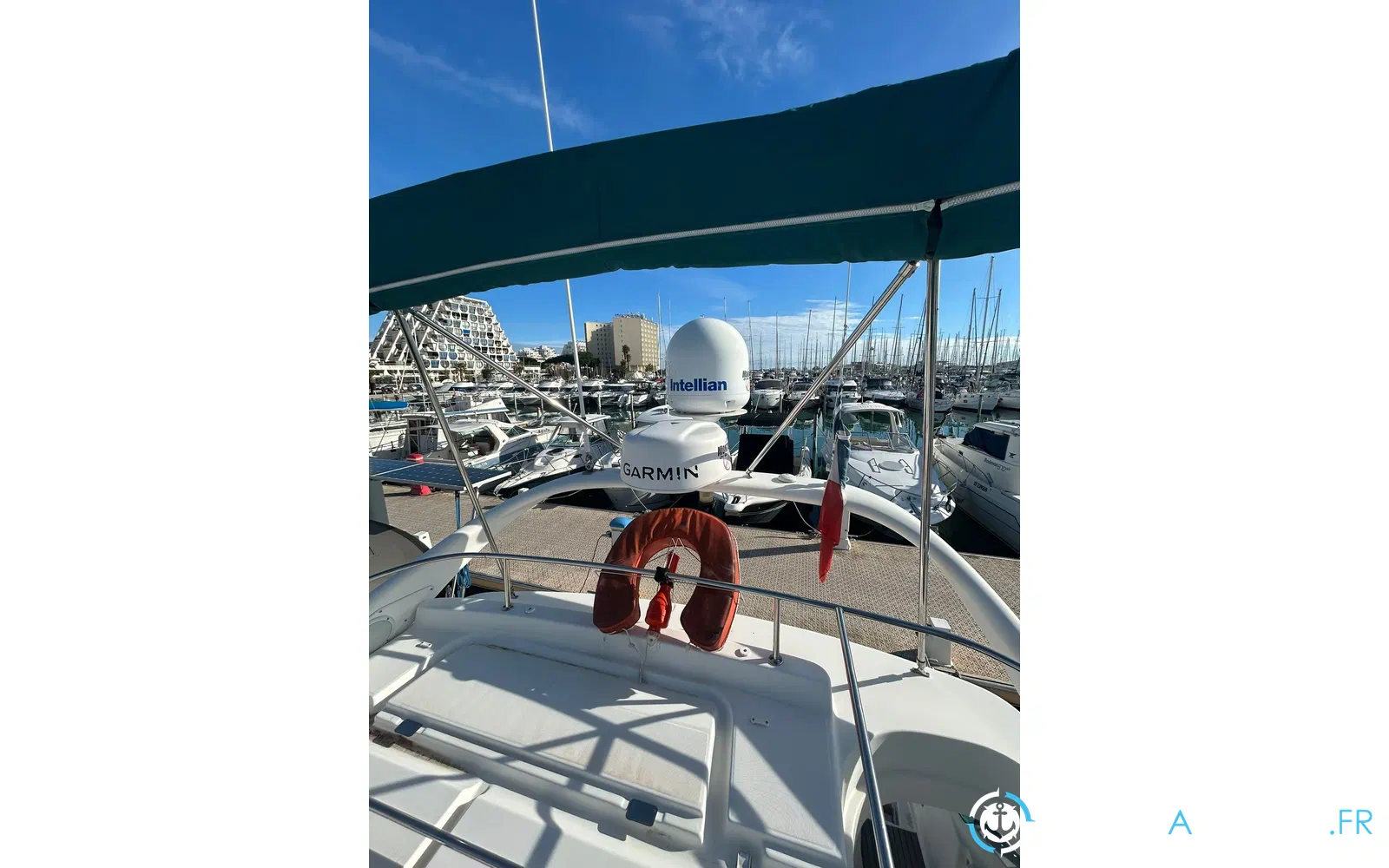 slider 15 Jeanneau Prestige 36 Fly