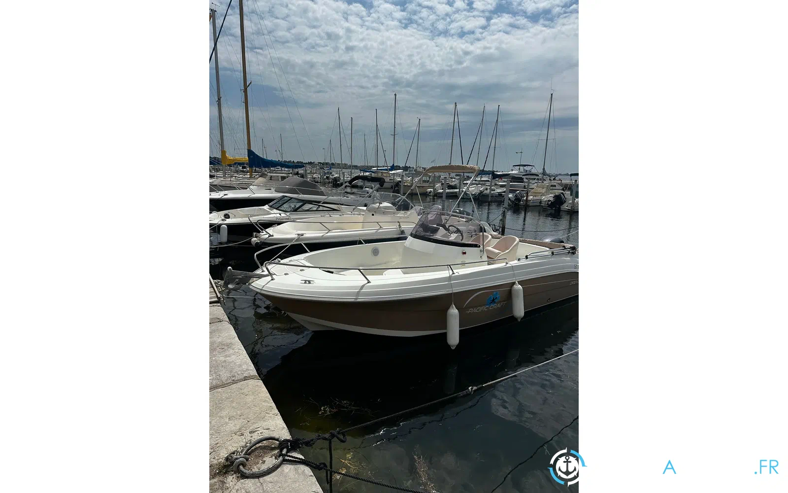 slider 5 Pacific Craft 625 Open
