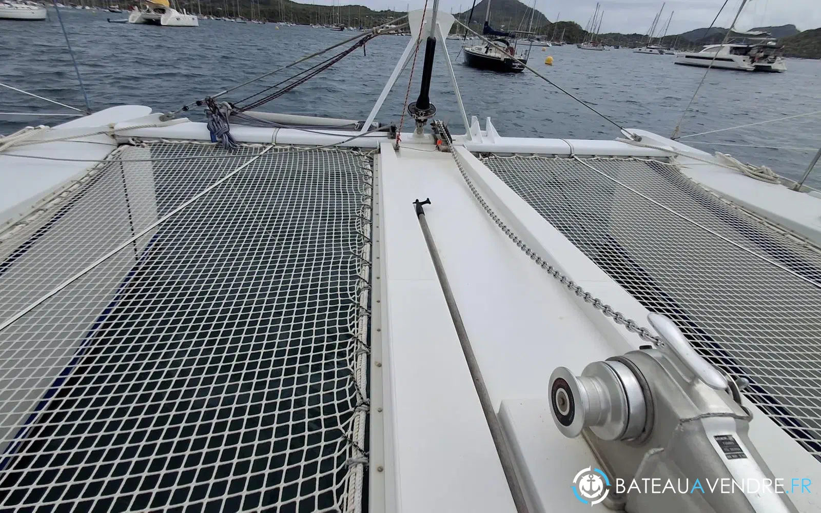 slider 10 Outremer 38