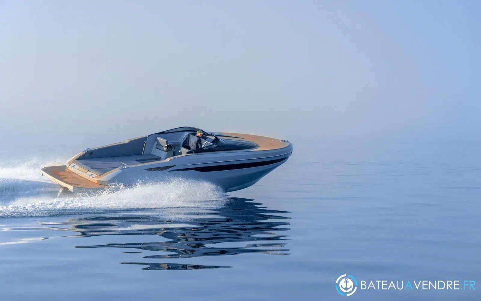 slider 3 Epica Yachts 33