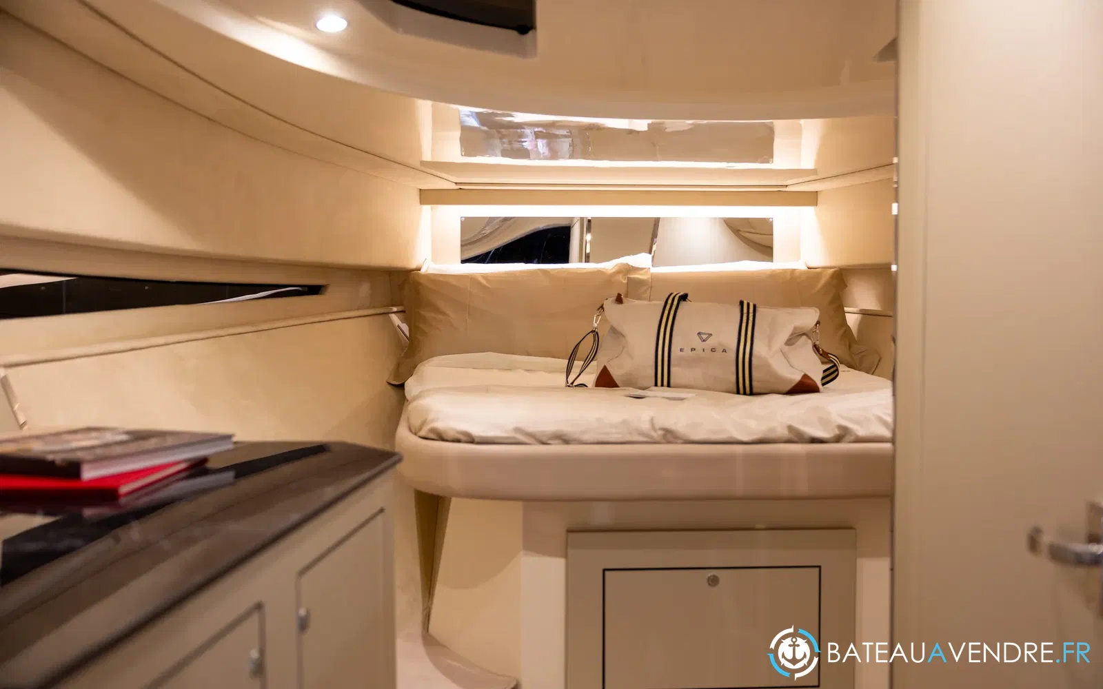 slider 7 Epica Yachts 33