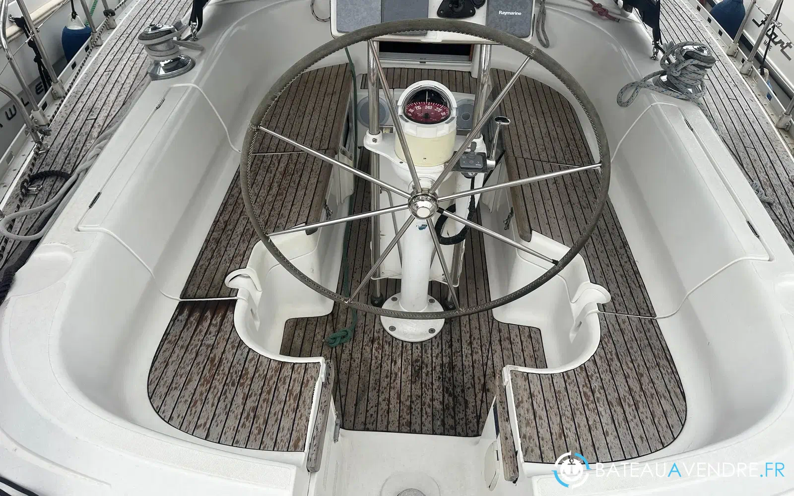 slider 14 Dufour 41 Classic