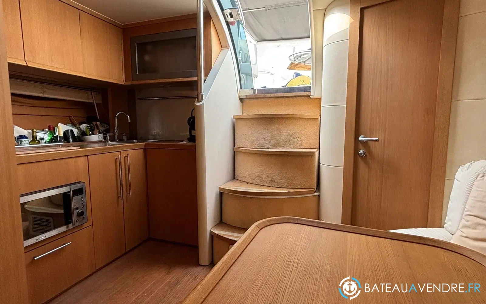 slider 18 Sessa Marine Oyster 42