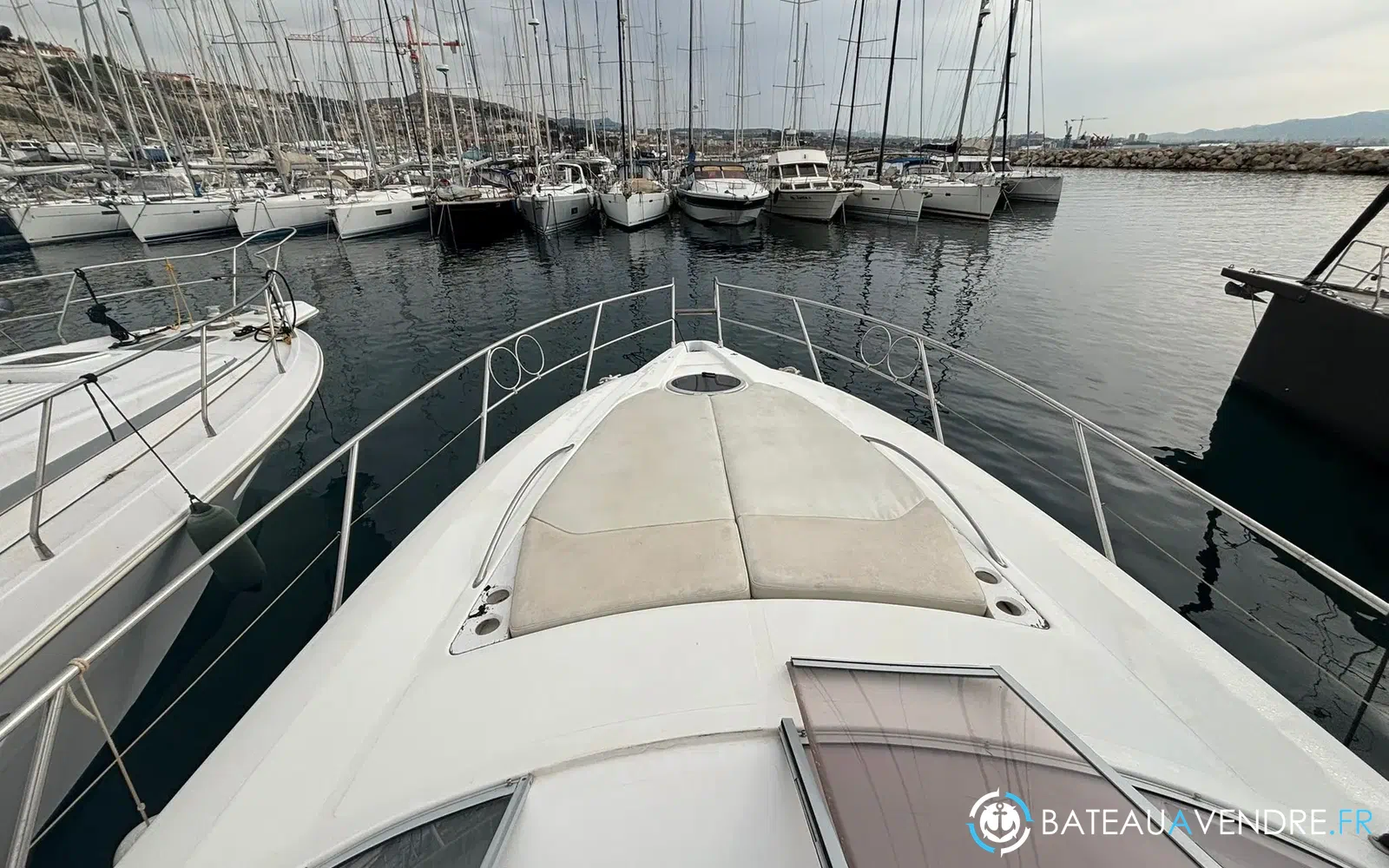 slider 7 Sessa Marine Oyster 42