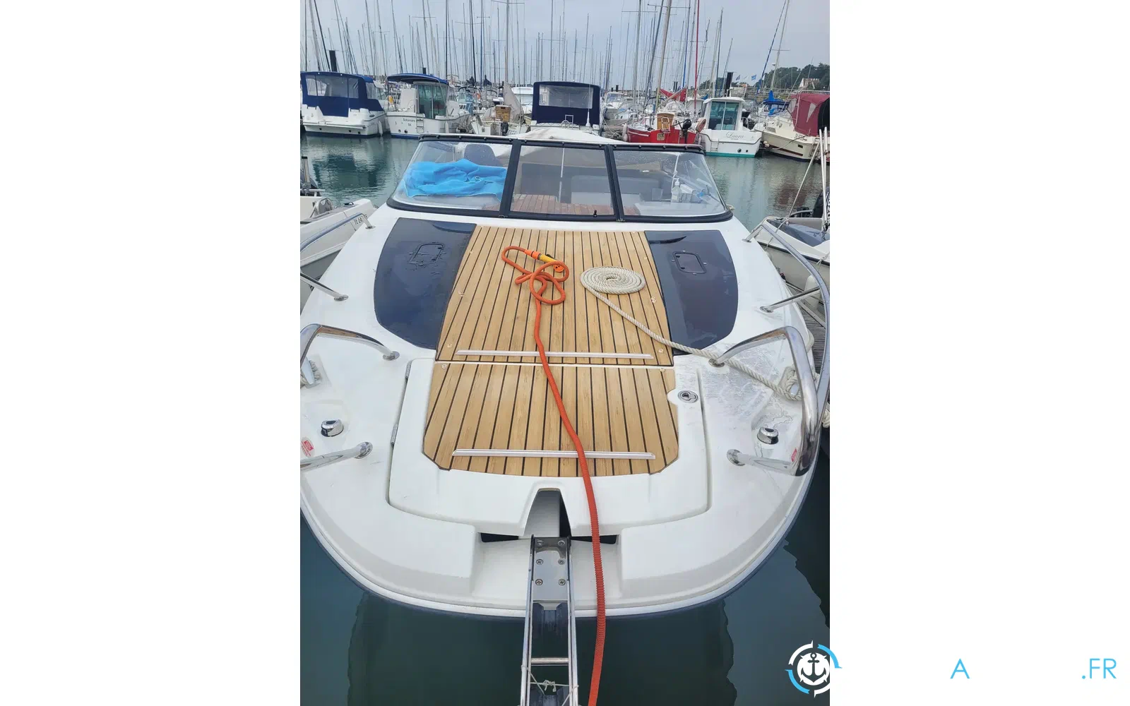 slider 1 Jeanneau Cap Camarat 7.5 DC Serie 2