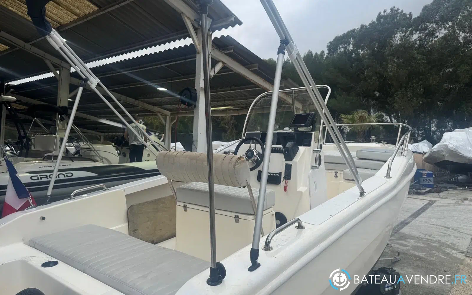 slider 3 Rascala FM 20