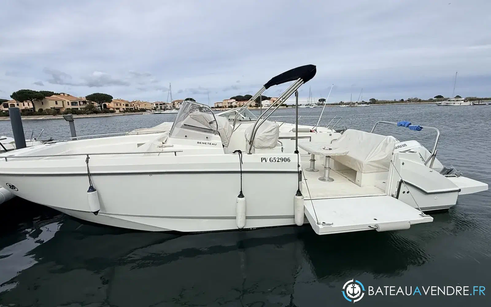 slider 2 Beneteau Flyer 9 Spacedeck