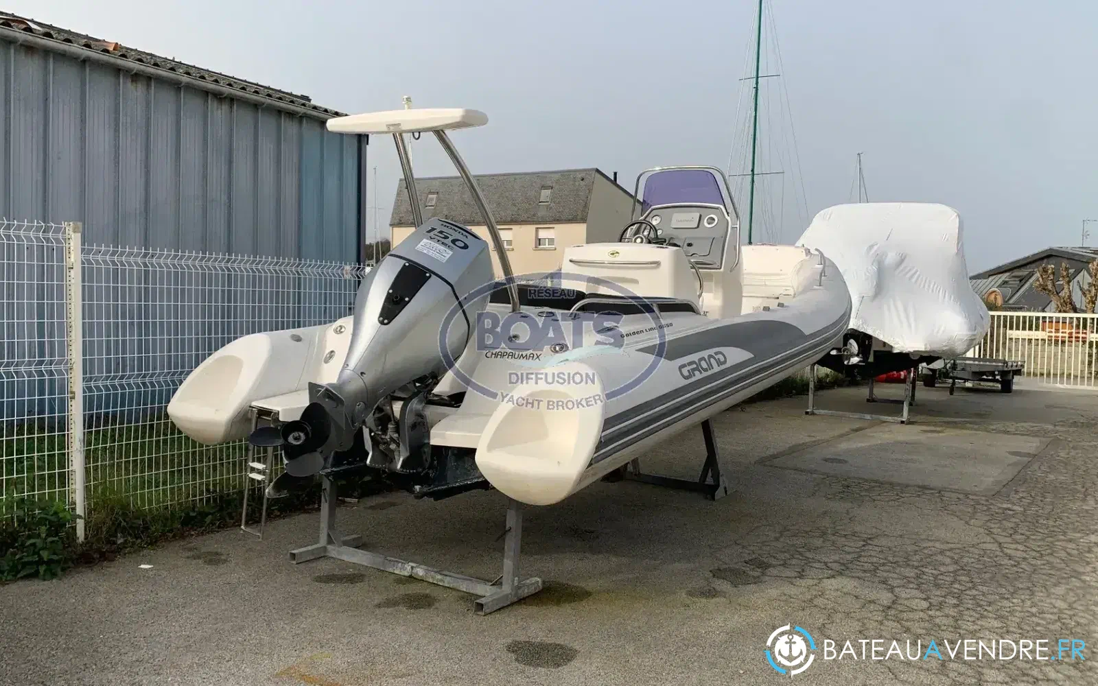 slider 3 Grand Golden Line G650