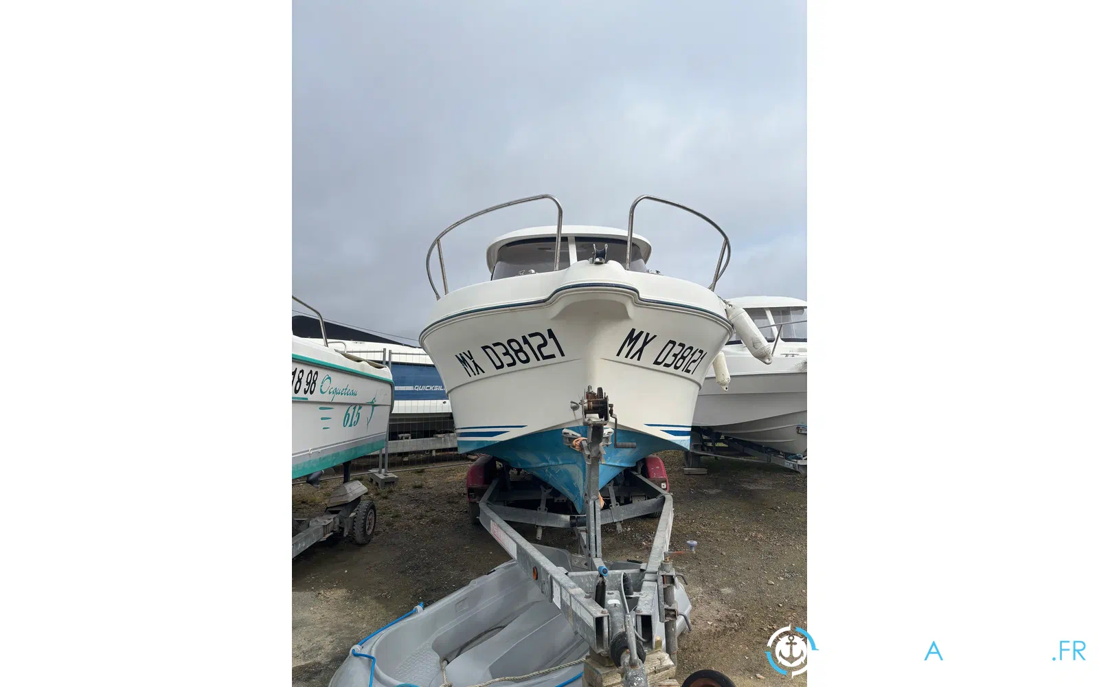 slider 0 Quicksilver 640 Pilothouse
