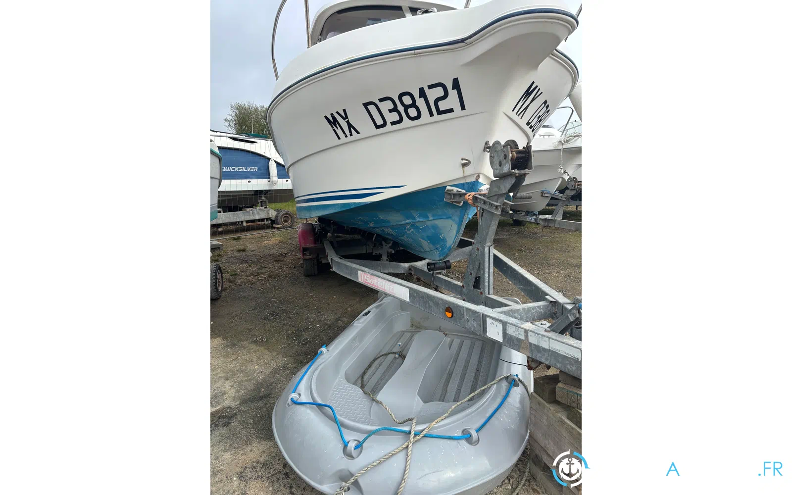 slider 3 Quicksilver 640 Pilothouse