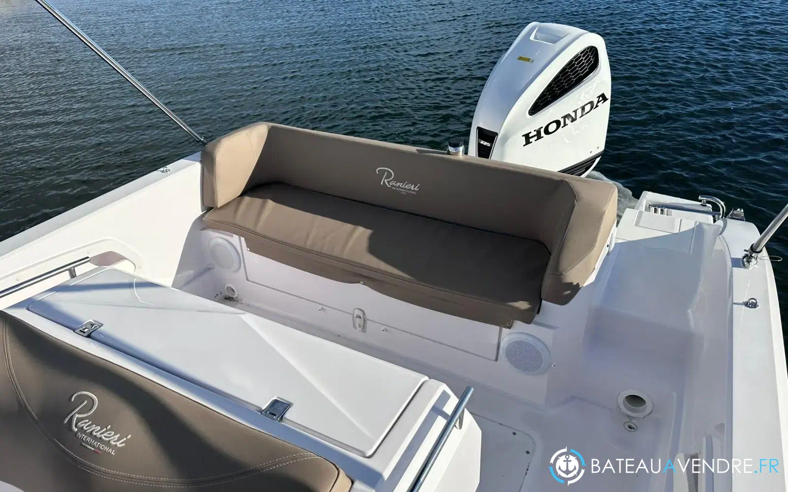 slider 4 Ranieri Voyager 23 S