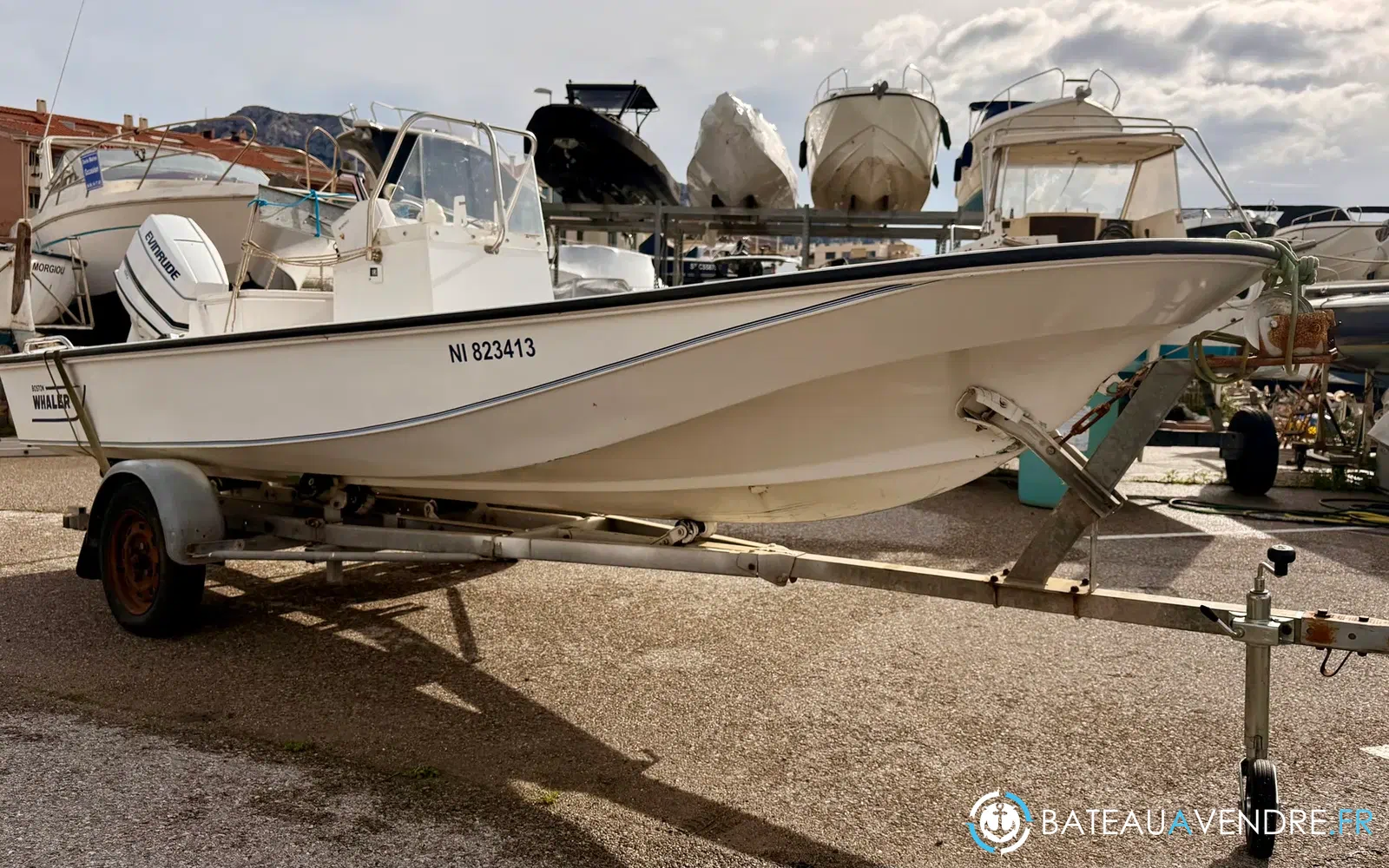 slider 3 Boston Whaler 15 Super Sport