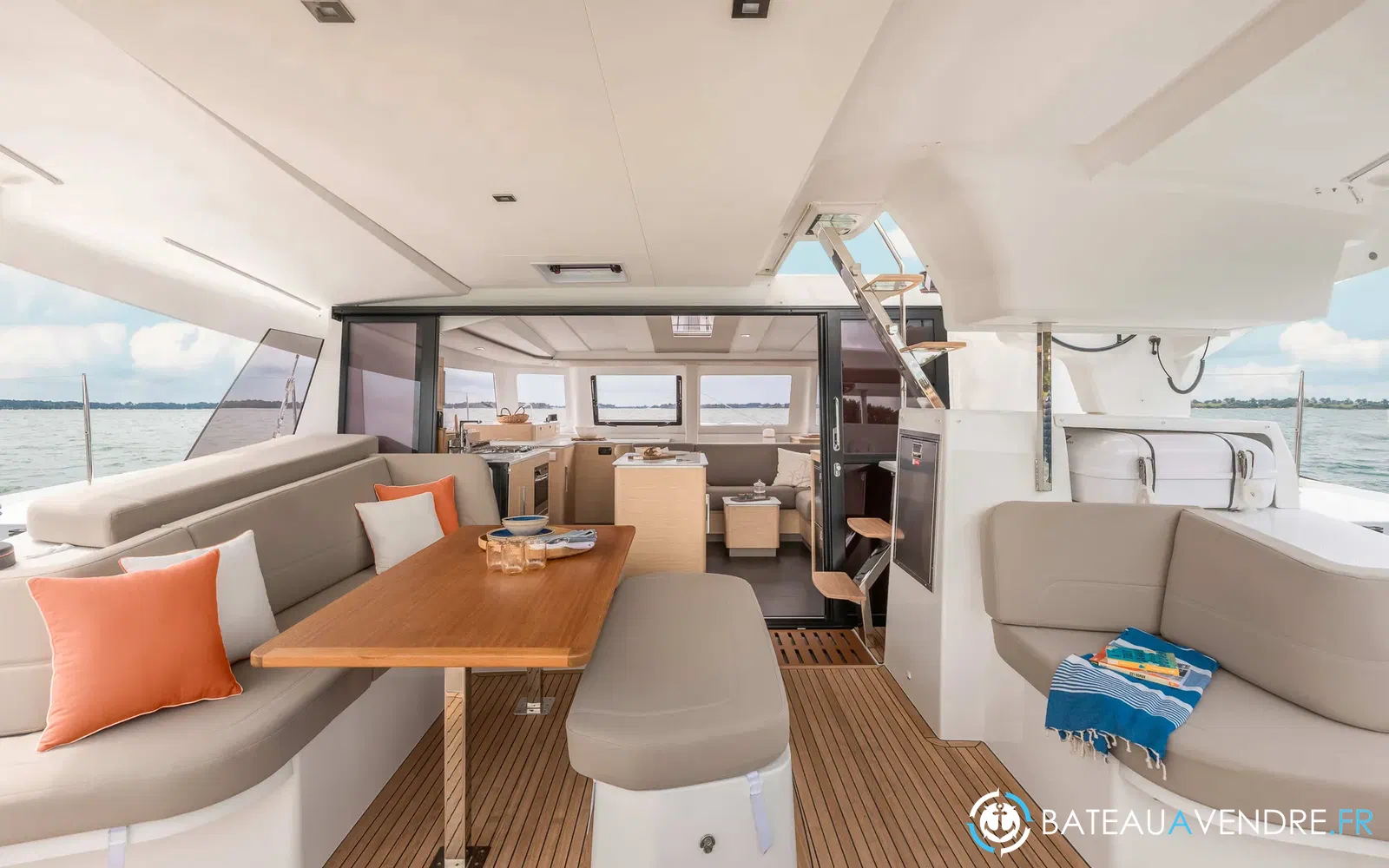 slider 11 Fountaine Pajot FP 41
