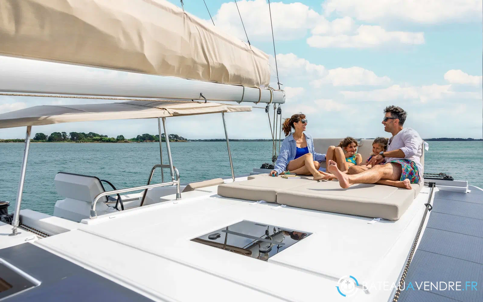 slider 6 Fountaine Pajot FP 41