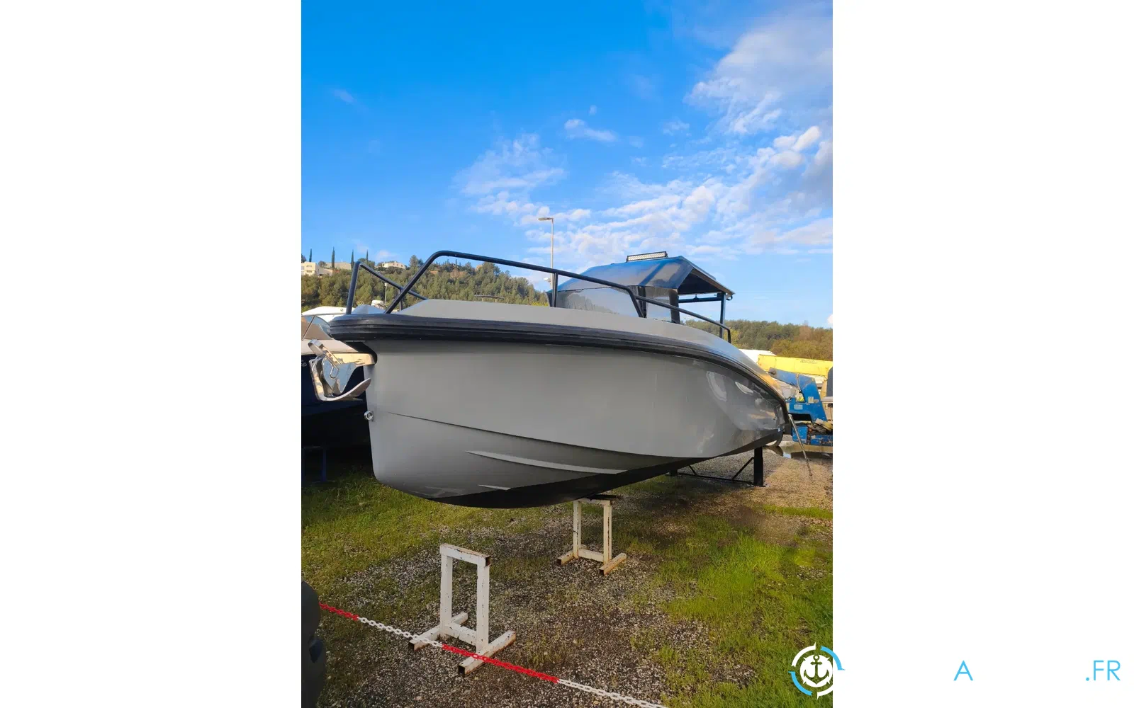 slider 2 Rand Boats Roamer 29