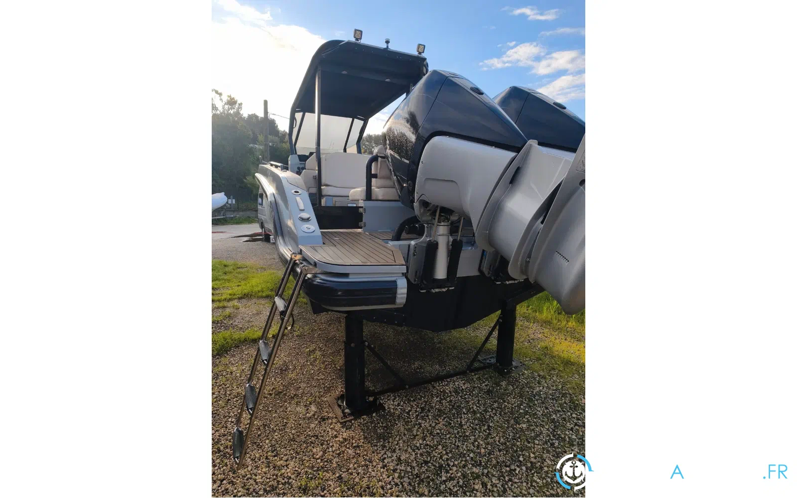 slider 4 Rand Boats Roamer 29