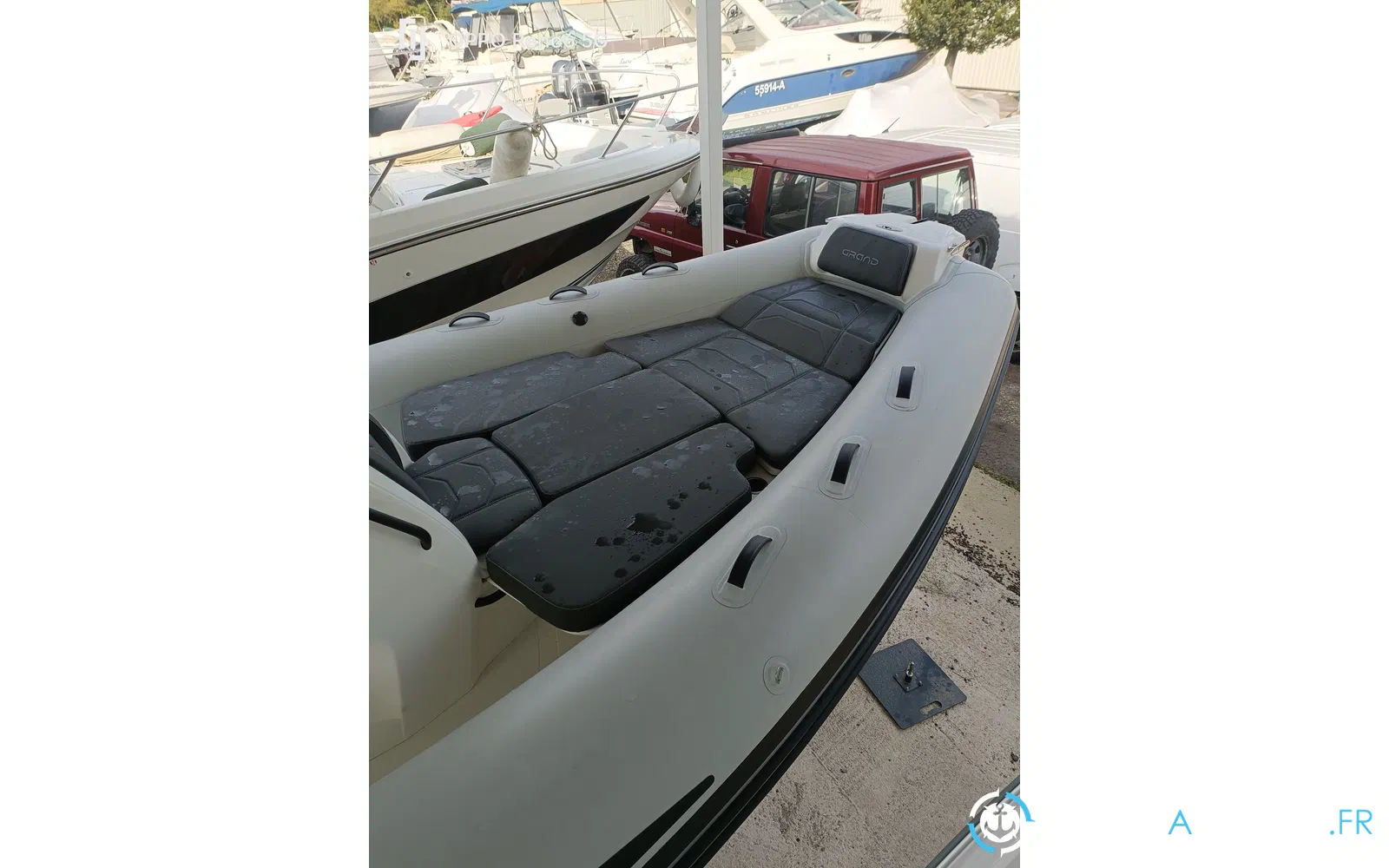slider 2 Grand Golden Line 680