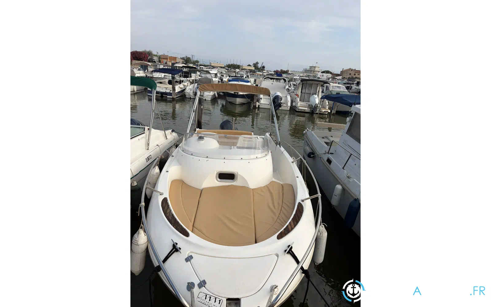 slider 0 Jeanneau Cap Camarat 625 WA