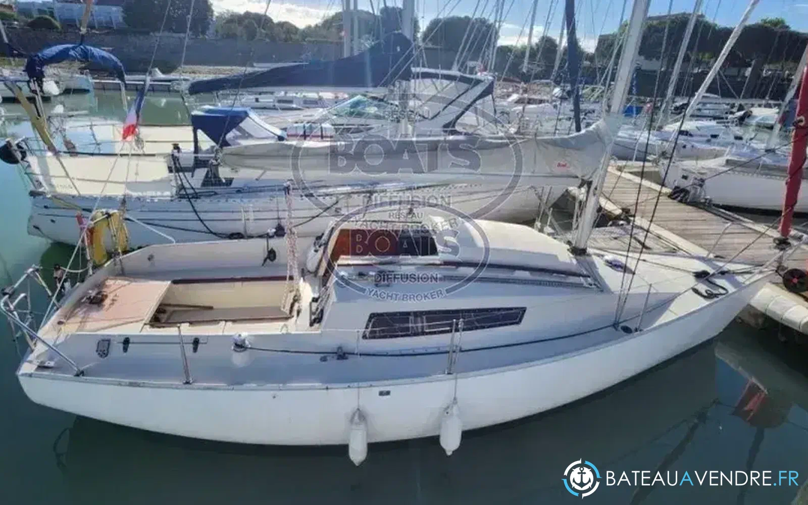 slider 2 Beneteau First 24 QR