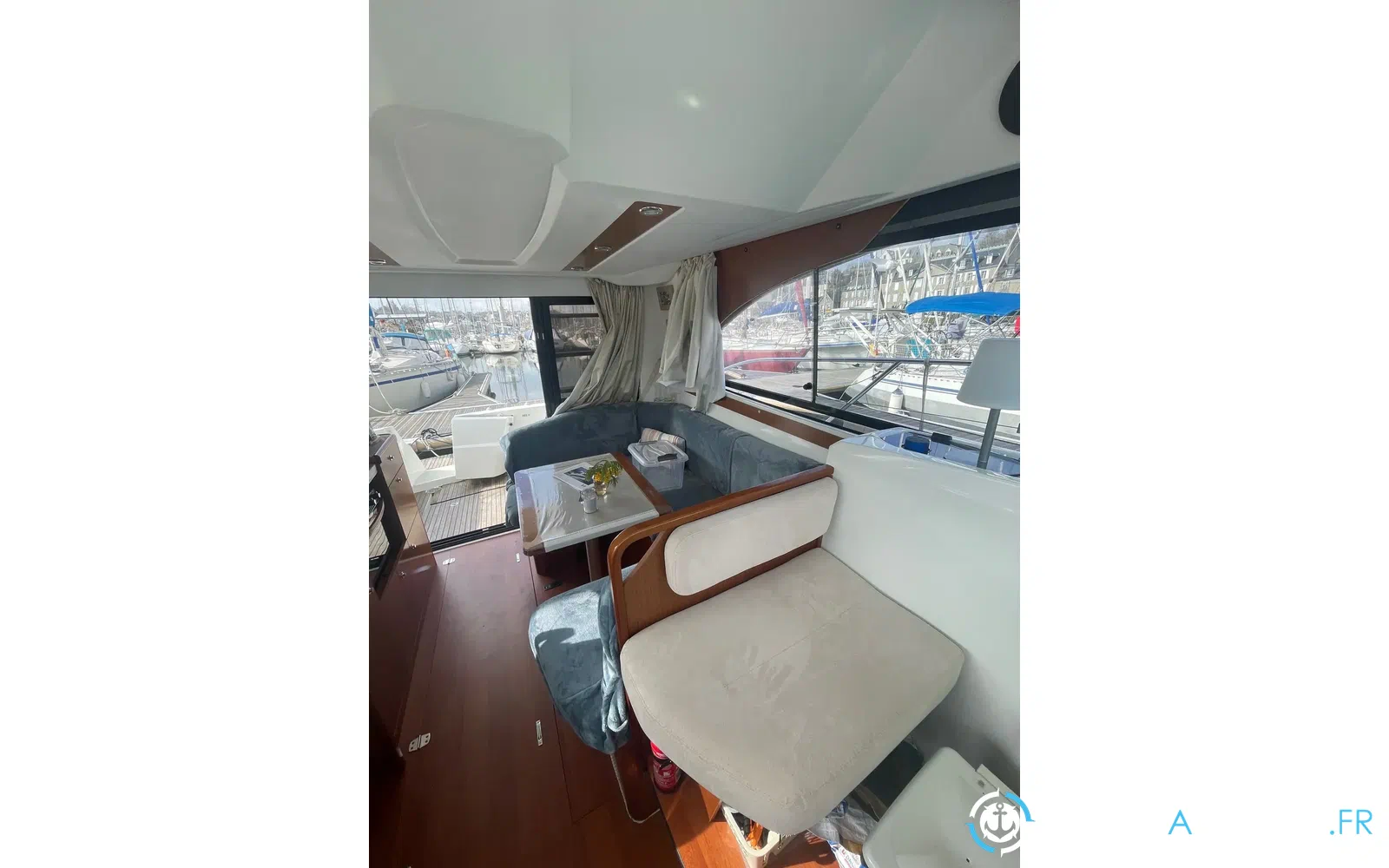 slider 11 Beneteau Antares 30 Fly