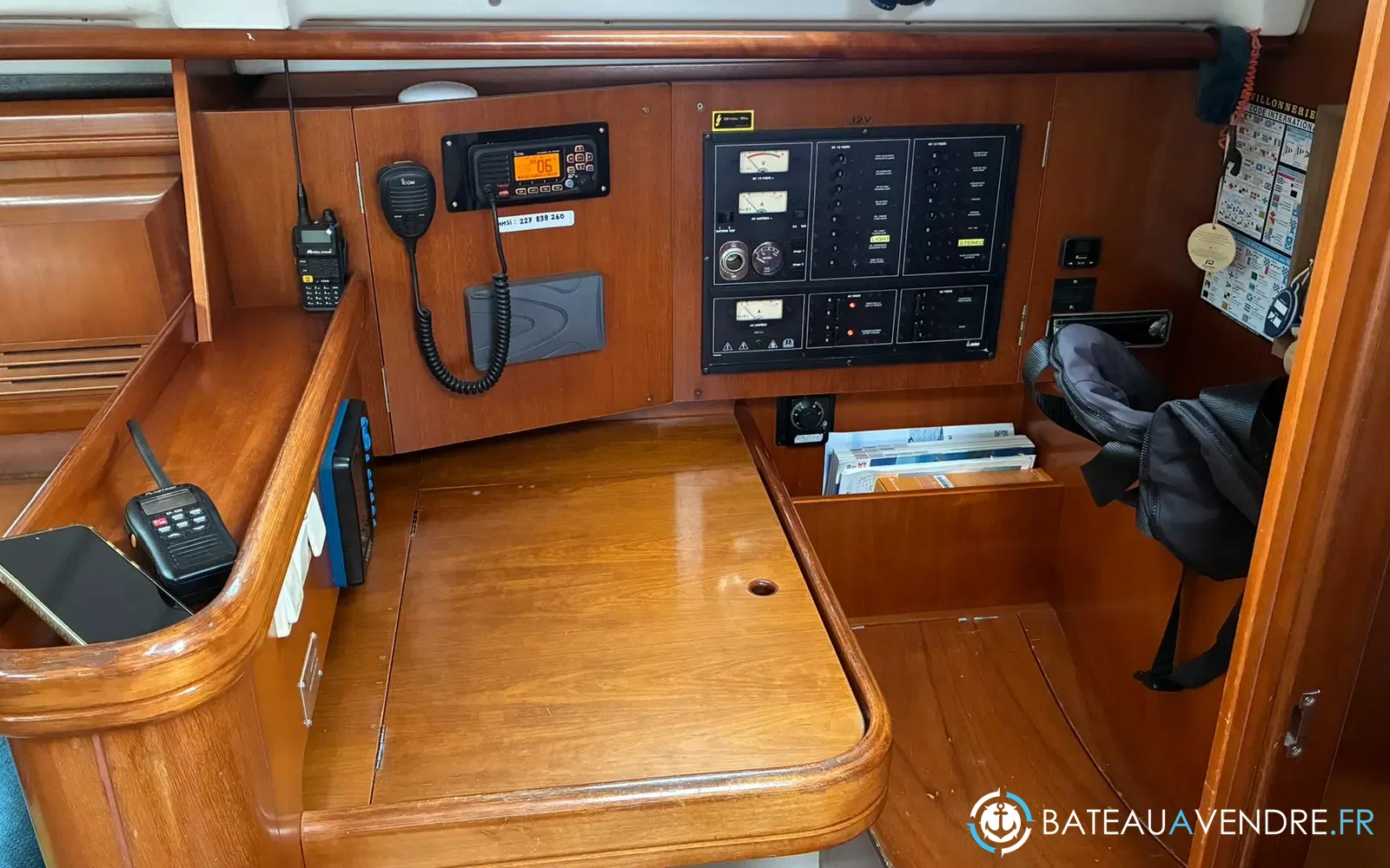 slider 12 Beneteau Oceanis 411