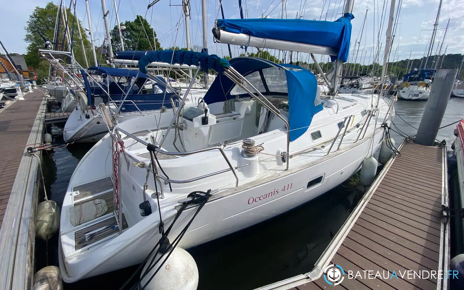 slider 1 Beneteau Oceanis 411
