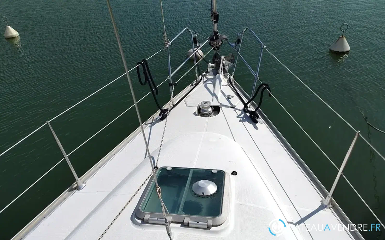 slider 13 Jeanneau Sun Odyssey 37