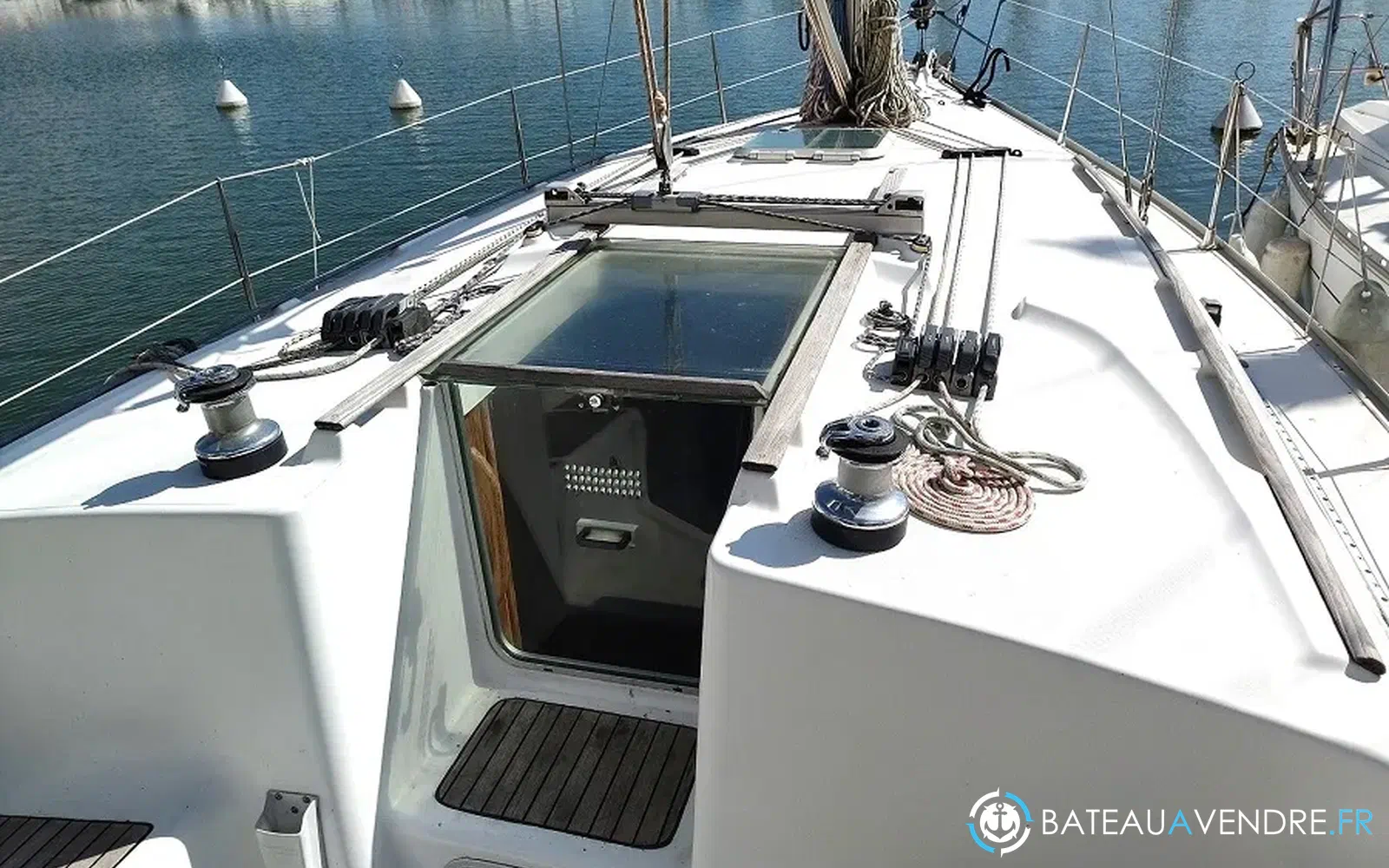 slider 26 Jeanneau Sun Odyssey 37