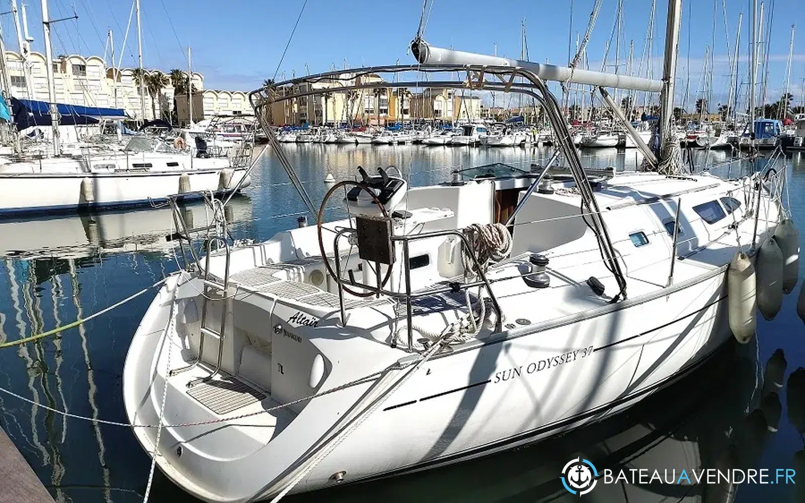 slider 2 Jeanneau Sun Odyssey 37