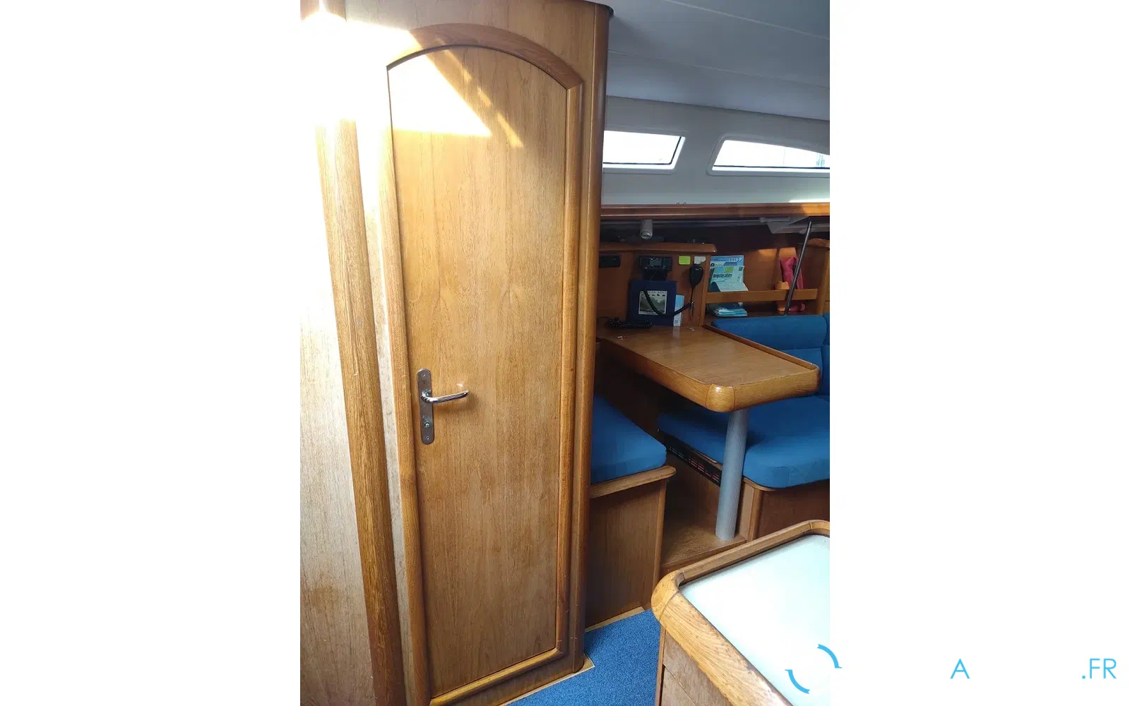 slider 44 Jeanneau Sun Odyssey 37