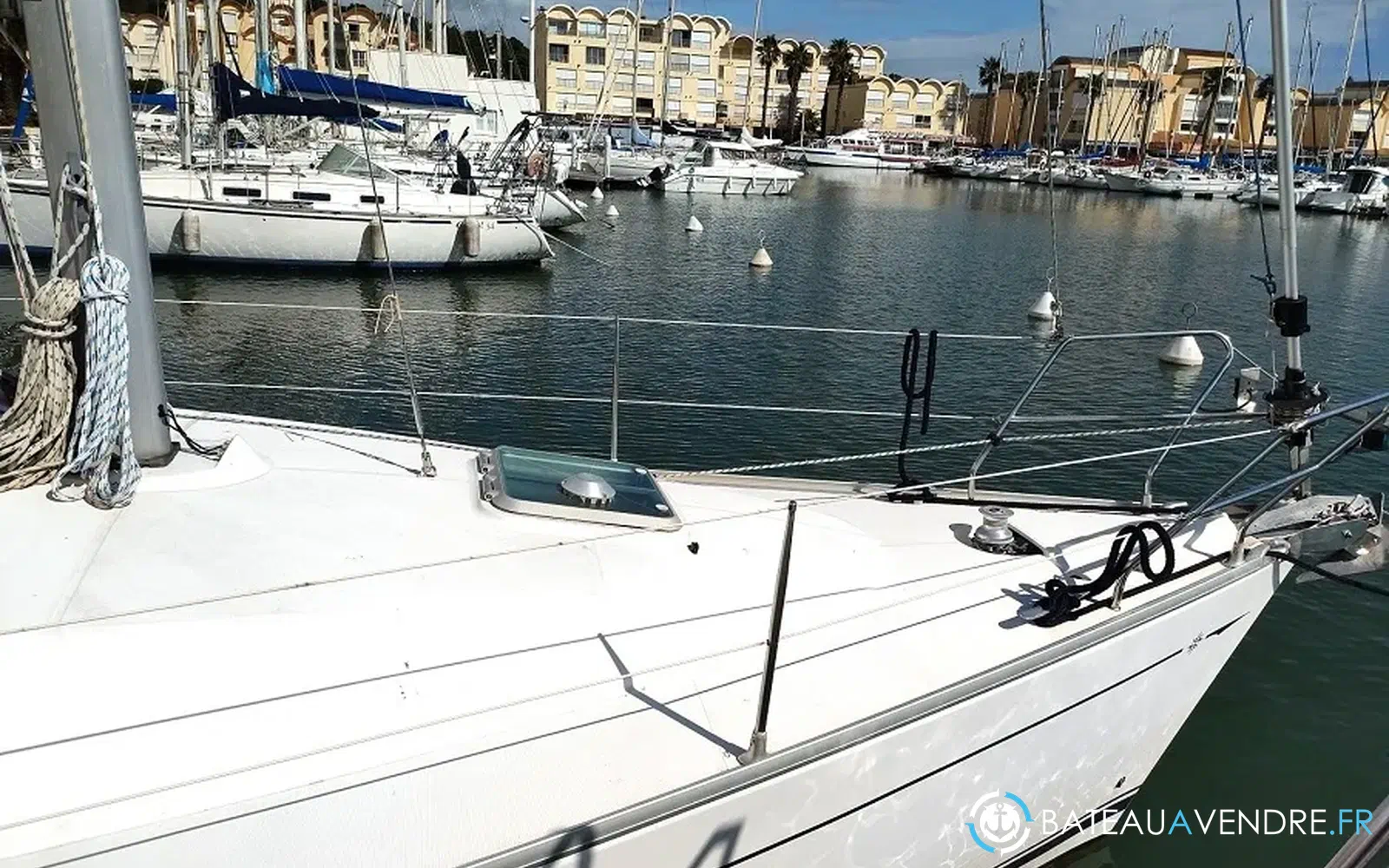 slider 11 Jeanneau Sun Odyssey 37