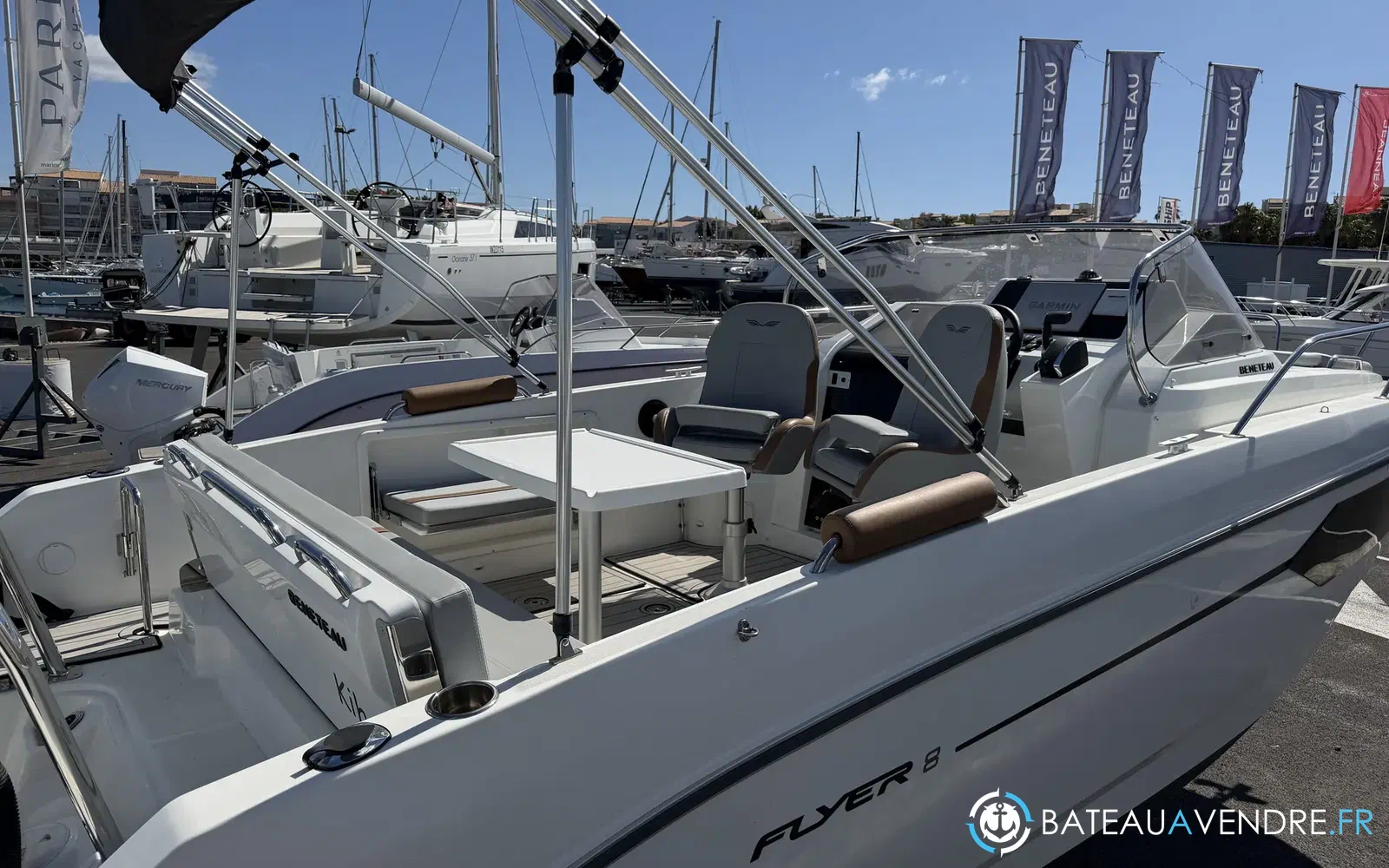 slider 7 Beneteau Flyer 8 SUNdeck V2