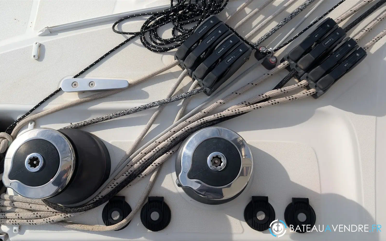slider 16 Lagoon 46