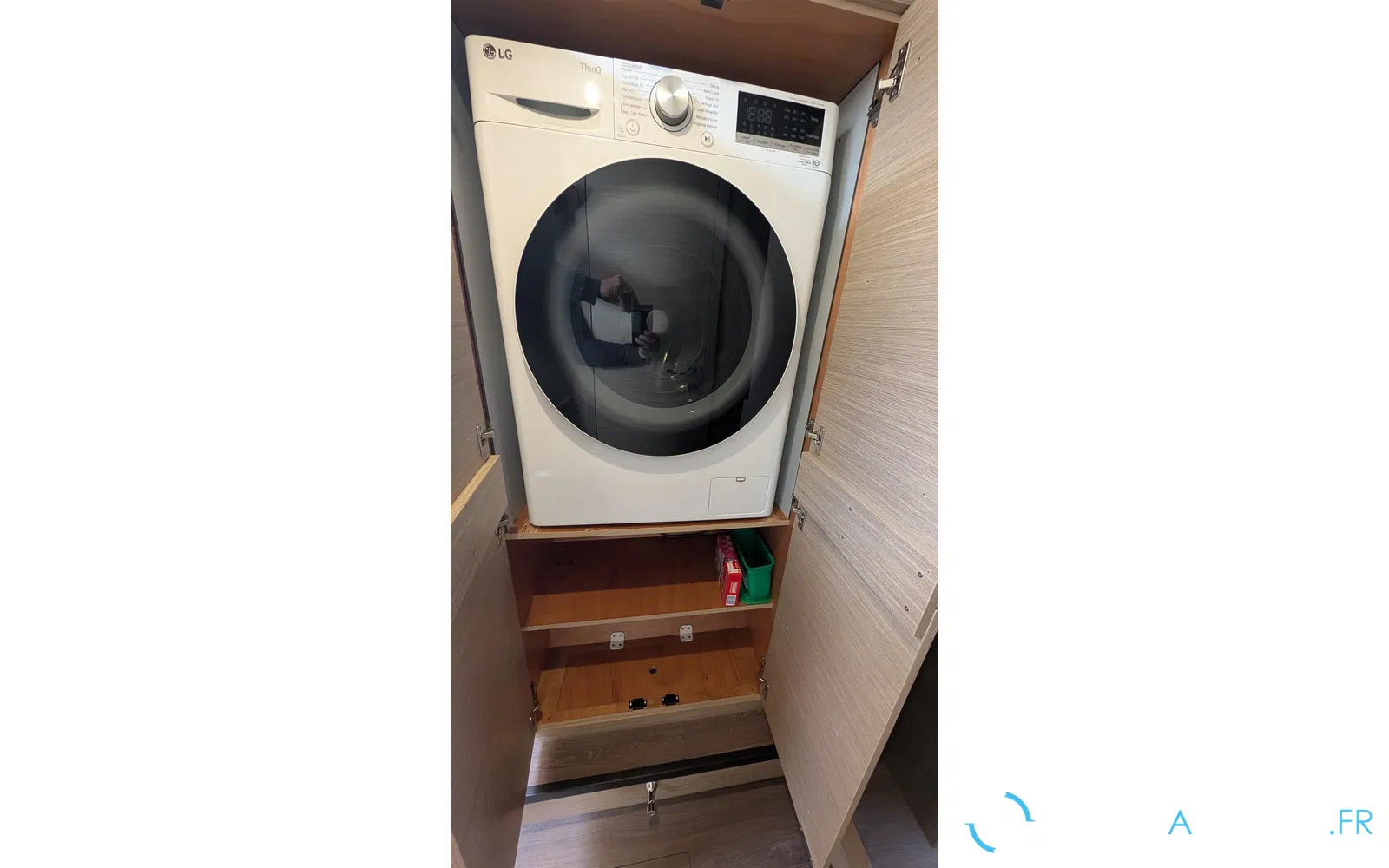 slider 22 Lagoon 46