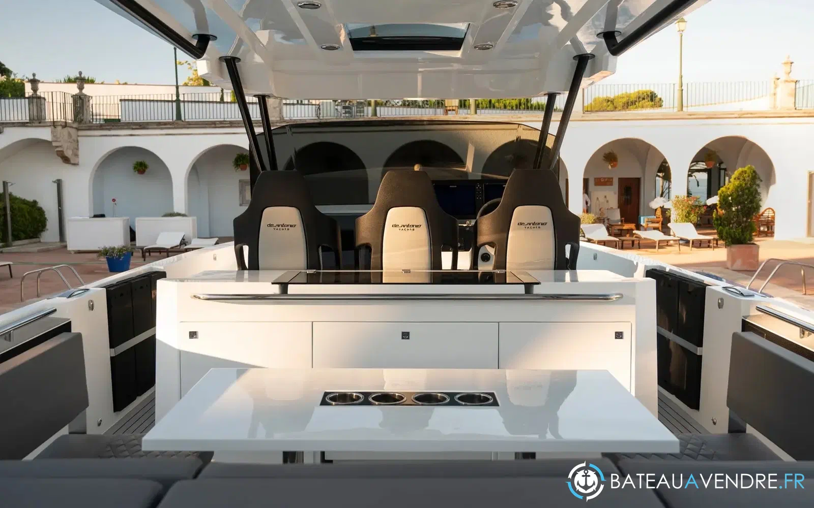 slider 12 De Antonio Yachts D36 Open