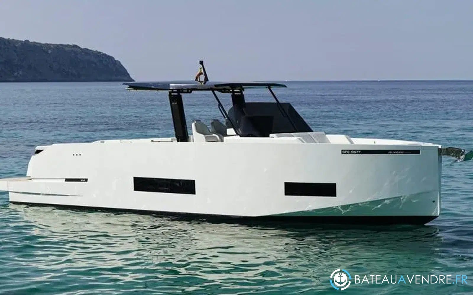 slider 0 De Antonio Yachts D42 Open